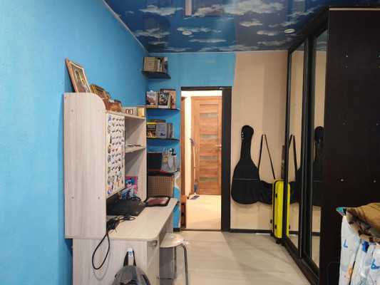 Продам двухкомнатную (2-комн.) квартиру, Совхозная ул, 65, Малое Верево д