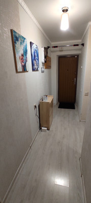 Продам двухкомнатную (2-комн.) квартиру, Гагарина ул, 22, Симферополь г