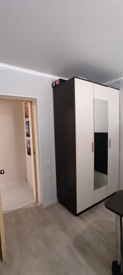 Продам двухкомнатную (2-комн.) квартиру, Гагарина ул, 22, Симферополь г