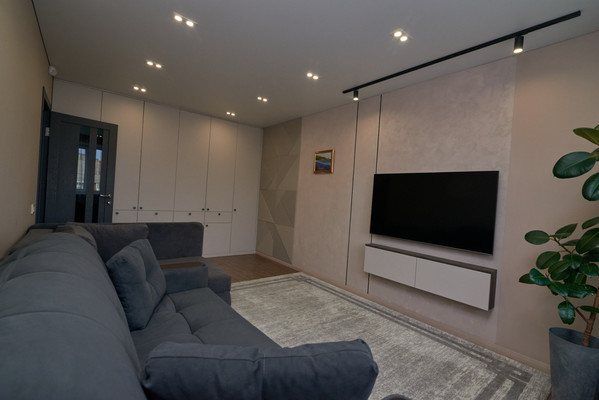 Продам двухкомнатную (2-комн.) квартиру, Карла Либкнехта ул, 229, Иркутск г