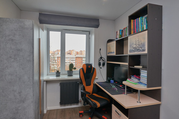 Продам двухкомнатную (2-комн.) квартиру, Карла Либкнехта ул, 229, Иркутск г