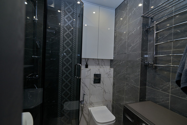 Продам двухкомнатную (2-комн.) квартиру, Карла Либкнехта ул, 229, Иркутск г