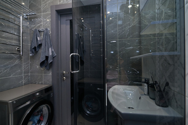 Продам двухкомнатную (2-комн.) квартиру, Карла Либкнехта ул, 229, Иркутск г