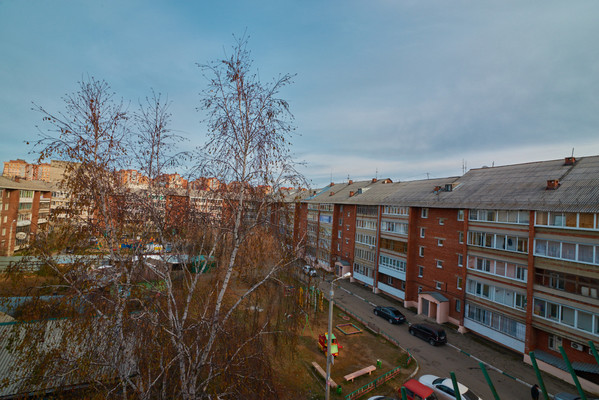 Продам двухкомнатную (2-комн.) квартиру, Карла Либкнехта ул, 229, Иркутск г