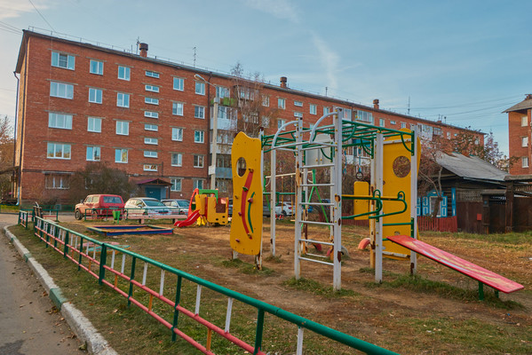 Продам двухкомнатную (2-комн.) квартиру, Карла Либкнехта ул, 229, Иркутск г