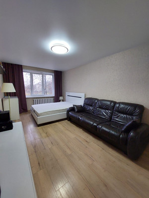 Продам трехкомнатную (3-комн.) квартиру, Шумелева ул, 16, Руэм п