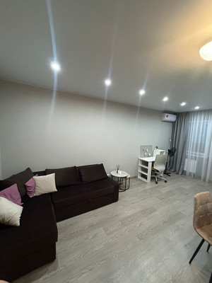 Сдам однокомнатную (1-комн.) квартиру, Войсковая (Новознаменский ж/р) ул, 4к12, Краснодар г