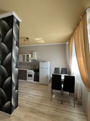 Сдам двухкомнатную (2-комн.) квартиру, Восточно-Кругликовская ул, 76к3, Краснодар г