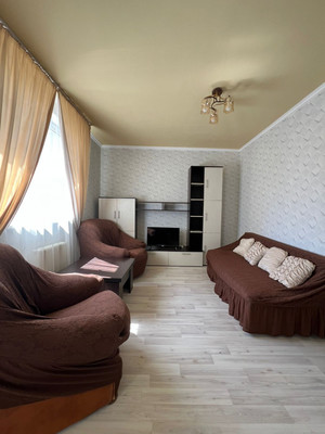 Сдам двухкомнатную (2-комн.) квартиру, Восточно-Кругликовская ул, 76к3, Краснодар г