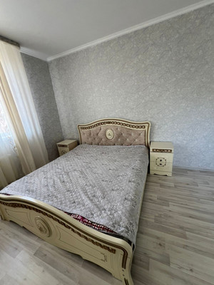 Сдам двухкомнатную (2-комн.) квартиру, Восточно-Кругликовская ул, 76к3, Краснодар г