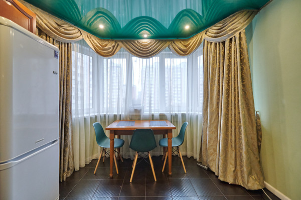 Продам трехкомнатную (3-комн.) квартиру, Цюрупы ул, 6, Москва г