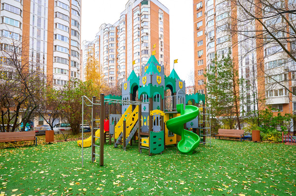 Продам трехкомнатную (3-комн.) квартиру, Цюрупы ул, 6, Москва г