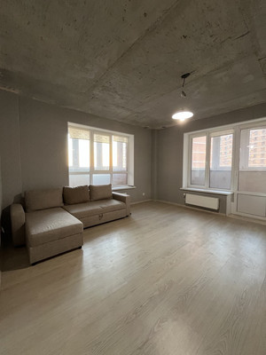 Продам двухкомнатную (2-комн.) квартиру, им. Леонида Лаврова (Пашковский жилой ма ул, 8к1, Краснодар г