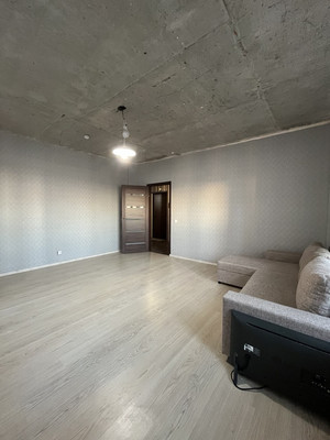 Продам двухкомнатную (2-комн.) квартиру, им. Леонида Лаврова (Пашковский жилой ма ул, 8к1, Краснодар г