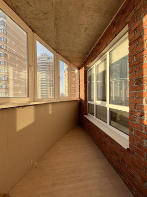 Продам двухкомнатную (2-комн.) квартиру, им. Леонида Лаврова (Пашковский жилой ма ул, 8к1, Краснодар г