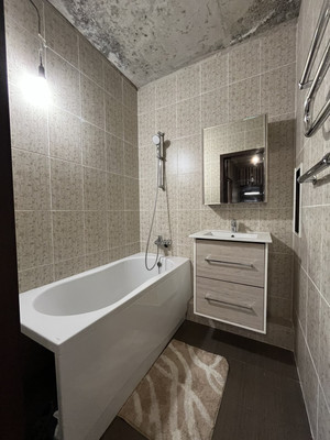 Продам двухкомнатную (2-комн.) квартиру, им. Леонида Лаврова (Пашковский жилой ма ул, 8к1, Краснодар г