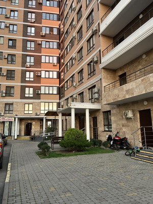 Продам двухкомнатную (2-комн.) квартиру, им. Леонида Лаврова (Пашковский жилой ма ул, 8к1, Краснодар г