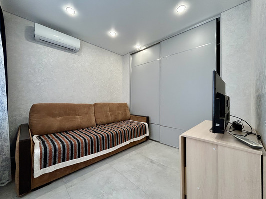 Продам двухкомнатную (2-комн.) квартиру, Парк А ул, 78, Новороссийск г