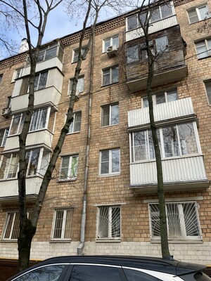 Продам трехкомнатную (3-комн.) квартиру, Анадырский проезд, 27, Москва г