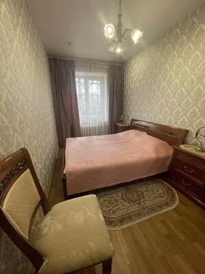 Продам трехкомнатную (3-комн.) квартиру, Анадырский проезд, 27, Москва г