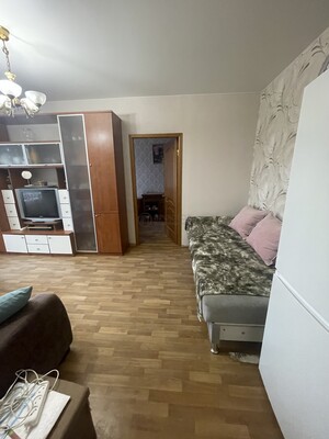 Продам трехкомнатную (3-комн.) квартиру, Анадырский проезд, 27, Москва г