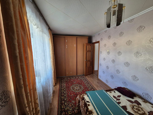 Продам трехкомнатную (3-комн.) квартиру, Мира ул, 2, Суслонгер пгт