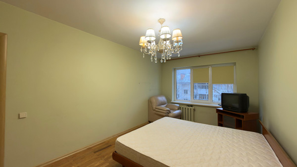 Продам трехкомнатную (3-комн.) квартиру, Октябрьский пр-кт, 47, Сыктывкар г