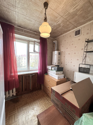 Продам двухкомнатную (2-комн.) квартиру, Брянской Пролетарской Дивизии ул, 17, Брянск г