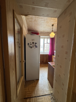 Продам двухкомнатную (2-комн.) квартиру, Брянской Пролетарской Дивизии ул, 17, Брянск г