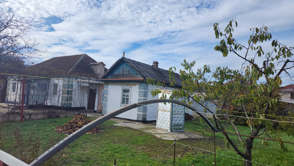 Продам дом, Октябрьская ул, 4, Красносельский пгт, 0 км от города