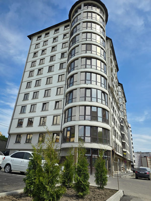 Продам двухкомнатную (2-комн.) квартиру, Атажукина ул, 11к1, Нальчик г