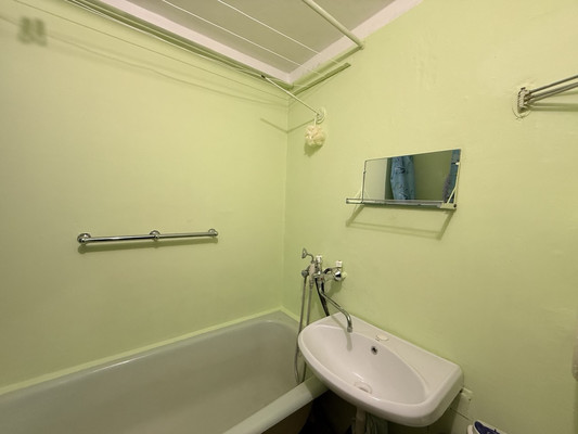 Продам трехкомнатную (3-комн.) квартиру, Чавайна б-р, 23, Йошкар-Ола г