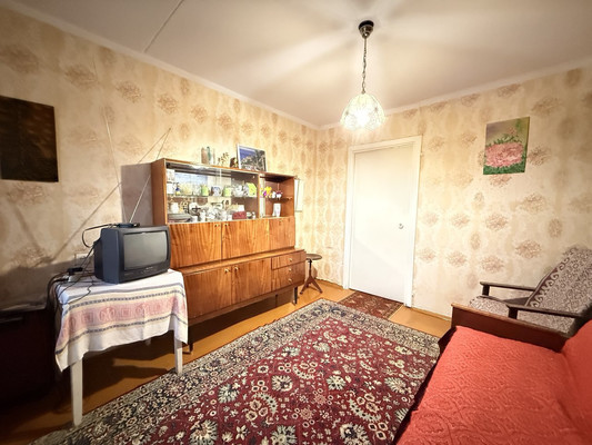 Продам трехкомнатную (3-комн.) квартиру, Чавайна б-р, 23, Йошкар-Ола г