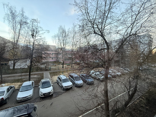 Продам трехкомнатную (3-комн.) квартиру, Чавайна б-р, 23, Йошкар-Ола г