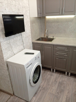 Продам трехкомнатную (3-комн.) квартиру, Танкиста Хрустицкого ул, 7, Санкт-Петербург г