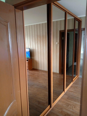 Продам трехкомнатную (3-комн.) квартиру, Танкиста Хрустицкого ул, 7, Санкт-Петербург г