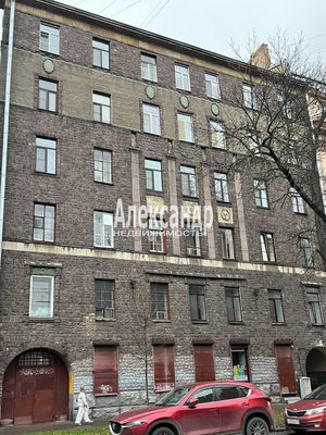 Продам комнату в 8-комн. квартире, 12-я В.О. линия, 15, Санкт-Петербург г