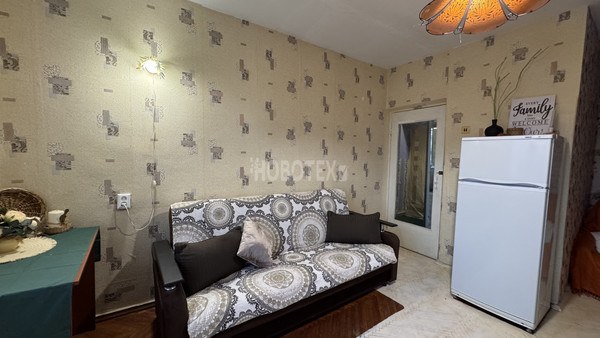 Продам однокомнатную (1-комн.) квартиру, Комсомольская ул, 67, Абинск г