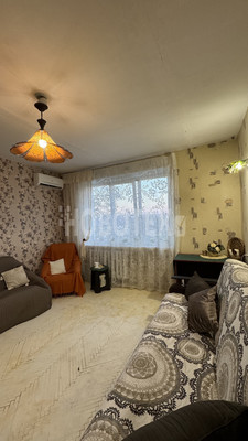 Продам однокомнатную (1-комн.) квартиру, Комсомольская ул, 67, Абинск г