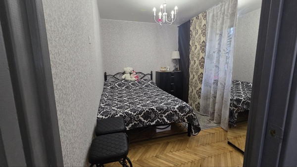 Продам двухкомнатную (2-комн.) квартиру, Калибровская ул, 11, Москва г