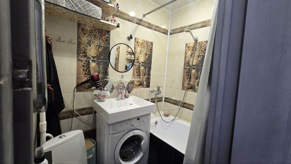 Продам двухкомнатную (2-комн.) квартиру, Калибровская ул, 11, Москва г