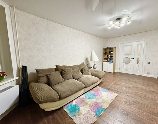 Продам двухкомнатную (2-комн.) квартиру, Авиарембаза ул, 8, Федурново д