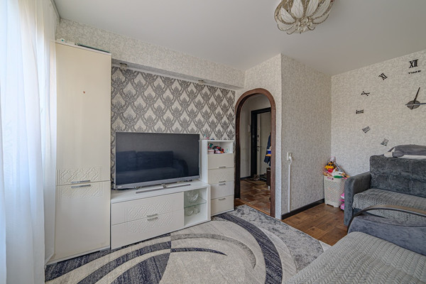 Продам однокомнатную (1-комн.) квартиру, Терновского ул, 186, Пенза г