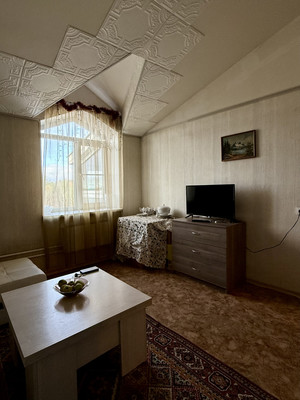 Продам трехкомнатную (3-комн.) квартиру, Заречная ул, 10, Сертолово г