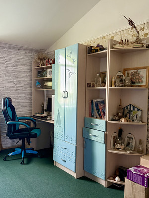 Продам трехкомнатную (3-комн.) квартиру, Заречная ул, 10, Сертолово г