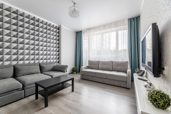 Продам трехкомнатную (3-комн.) квартиру, Комсомольская ул, 2, Казань г