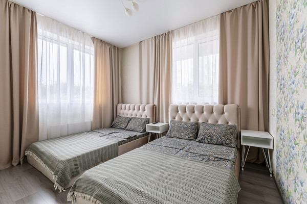 Продам трехкомнатную (3-комн.) квартиру, Комсомольская ул, 2, Казань г