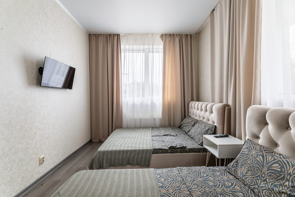 Продам трехкомнатную (3-комн.) квартиру, Комсомольская ул, 2, Казань г