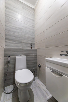 Продам трехкомнатную (3-комн.) квартиру, Комсомольская ул, 2, Казань г