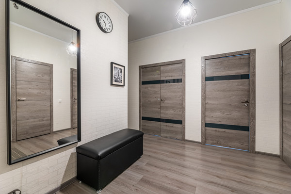 Продам трехкомнатную (3-комн.) квартиру, Комсомольская ул, 2, Казань г